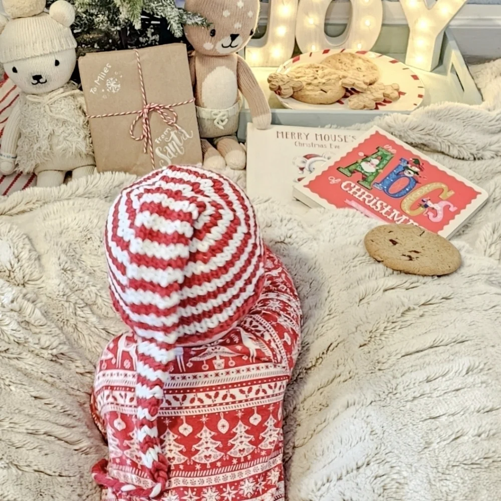 The Blueberry Hill Red And White Candy Cane Stripe Hat